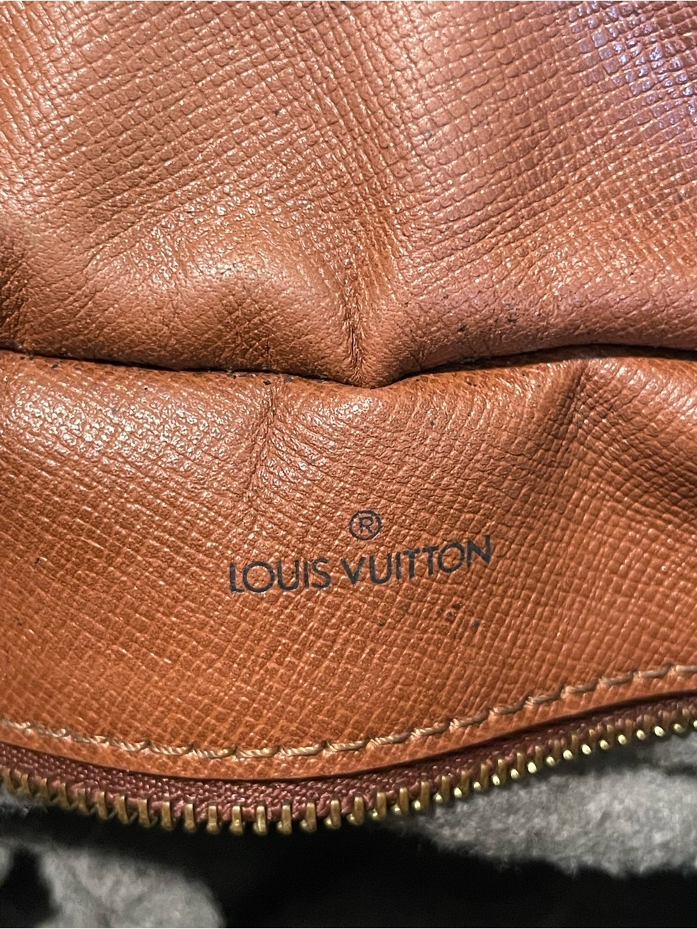 Louis Vuitton Monogram Canvas Shoulder Bag with Vachetta Trim - Picture 12 of 12